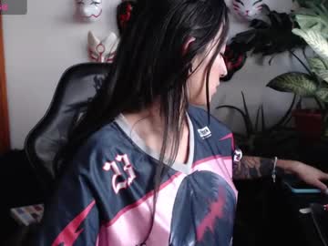 Cat_Salo Chaturbate stream image from April 14, 2025