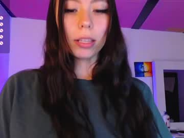 Ela_Jones7 Chaturbate stream image from April 14, 2025