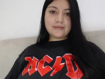 Pau_Cute19 Chaturbate stream image from April 14, 2025