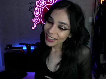 Altsofie Chaturbate stream image from April 15, 2025