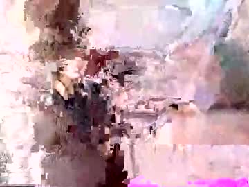 Lunaandjake4ever Chaturbate stream image from April 15, 2025