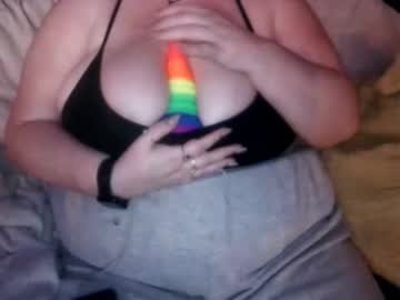 Thebadwitch13 Chaturbate stream image from April 15, 2025
