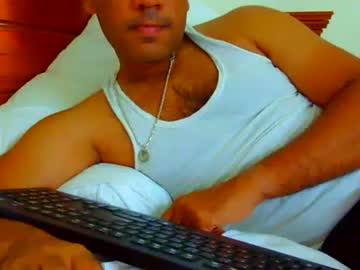 Luckyfinalone Chaturbate stream image from April 15, 2025