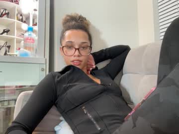 Sunshinesweets Chaturbate stream image from April 15, 2025