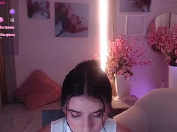 Elliee_Taylorr Chaturbate stream image from April 15, 2025