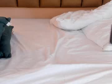 Honeygray02 Chaturbate stream image from April 15, 2025