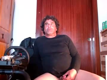 Divitimido Chaturbate stream image from April 15, 2025