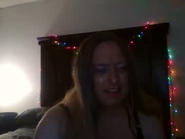 Atwen002 Chaturbate stream image from April 15, 2025