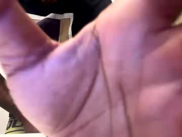 Cubangold420 Chaturbate stream image from April 15, 2025