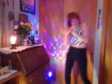 Lady113 Chaturbate stream image from April 15, 2025