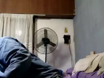 Latin_Latin Chaturbate stream image from April 15, 2025