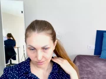 Olivia_Light Chaturbate stream image from April 15, 2025