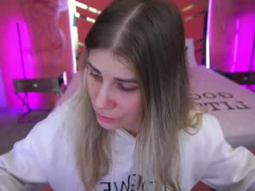 Cassandragood Chaturbate stream image from April 15, 2025
