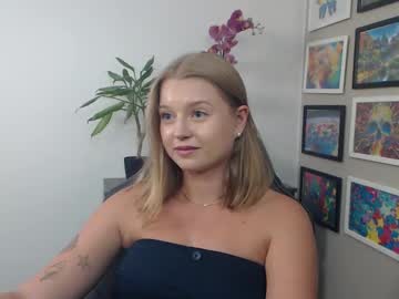 Mysteryericax Chaturbate stream image from April 15, 2025