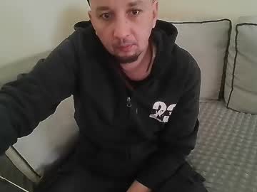 Stardark23 Chaturbate stream image from April 15, 2025