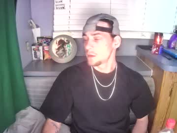 Krytiar1992 Chaturbate stream image from April 15, 2025