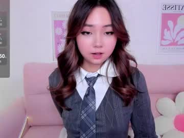 Fluffy_Rose Chaturbate stream image from April 15, 2025