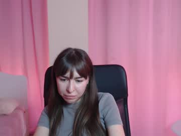 Maroonaa Chaturbate stream image from April 15, 2025
