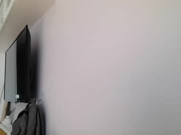 Milly_Browski Chaturbate stream image from April 15, 2025