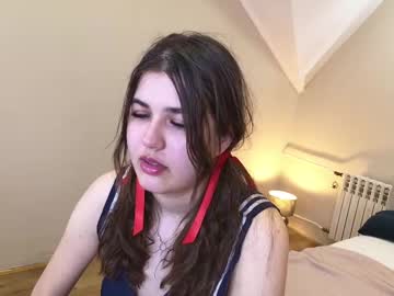 Zara_Rossee Chaturbate stream image from April 15, 2025