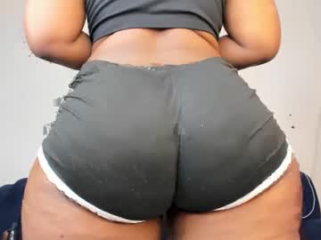 Bigmaxass Chaturbate stream image from April 15, 2025