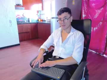 Aroon_Harper Chaturbate stream image from April 15, 2025