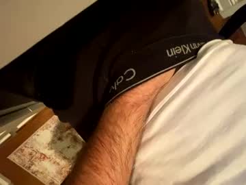 _Cosmo_Kramer Chaturbate stream image from April 15, 2025