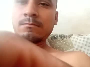 Josiasol Chaturbate stream image from April 15, 2025
