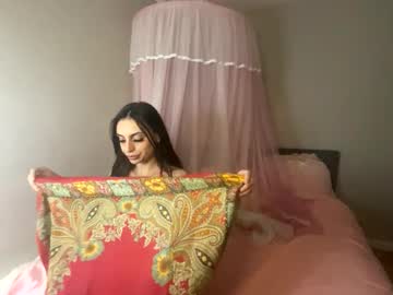 3lla3lla3lla_Ay Chaturbate stream image from April 15, 2025