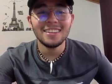 Latin_Edge Chaturbate stream image from April 15, 2025