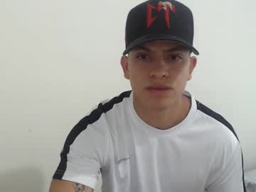 Mono_Hot18 Chaturbate stream image from April 15, 2025