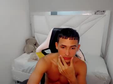 Ossian_1 Chaturbate stream image from April 15, 2025
