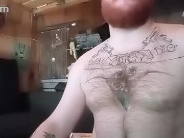 Fosbyone Chaturbate stream image from April 15, 2025