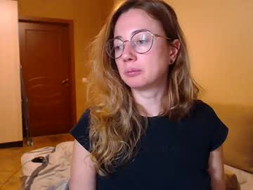 Mystiquemaya Chaturbate stream image from April 15, 2025