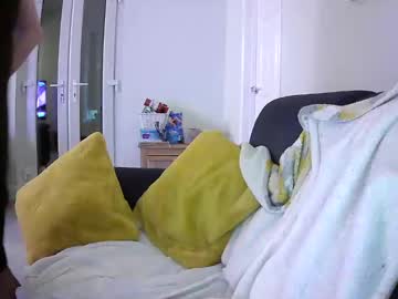 Sexybeckyuk Chaturbate stream image from April 15, 2025