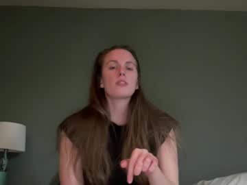 Aprilnextdoor92 Chaturbate stream image from April 15, 2025