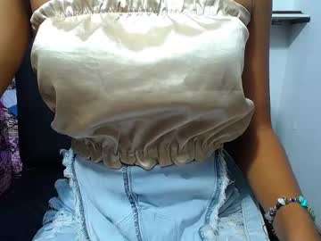 Pervertt_Savana Chaturbate stream image from April 15, 2025