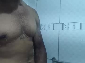 Brayn_Man Chaturbate stream image from April 15, 2025
