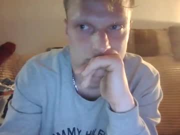 Mugis420 Chaturbate stream image from April 15, 2025