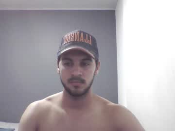 Music_Zeus Chaturbate stream image from April 15, 2025