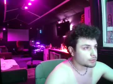 Rulemenow24 Chaturbate stream image from April 15, 2025