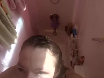B4bycak3s Chaturbate stream image from April 15, 2025