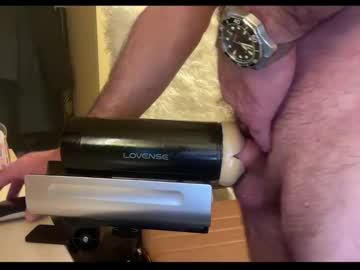 Lovemy8cock Chaturbate stream image from April 15, 2025