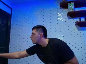 Owen_Jones0 Chaturbate stream image from April 15, 2025