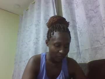 Smiley_Boo Chaturbate stream image from April 15, 2025