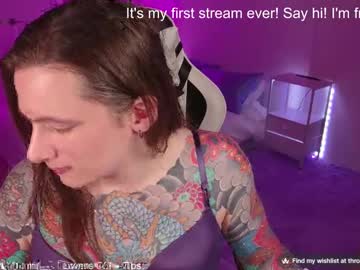 Livia_Vibes Chaturbate stream image from April 16, 2025