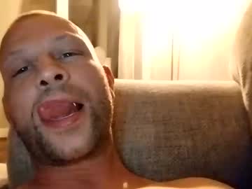 Klingkling40 Chaturbate stream image from April 16, 2025