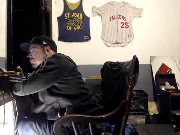 Themechanic_ Chaturbate stream image from April 16, 2025