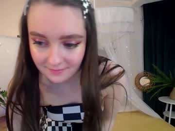 Sweetintouch Chaturbate stream image from April 16, 2025