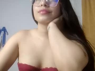 Abrilvelastegui7 Chaturbate stream image from April 16, 2025